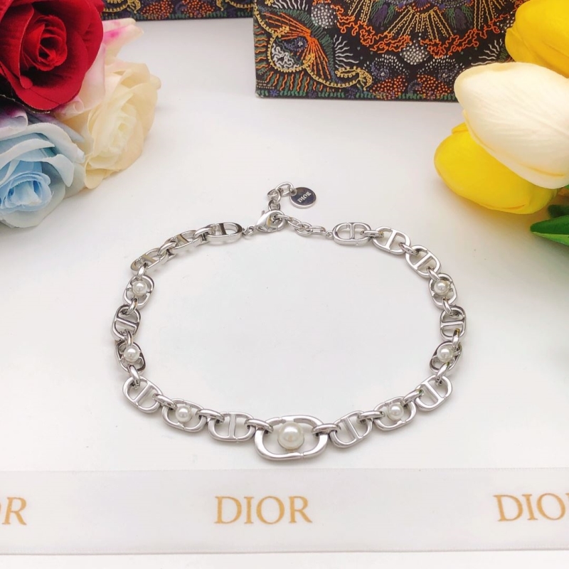 chr1st1an D10r necklaces